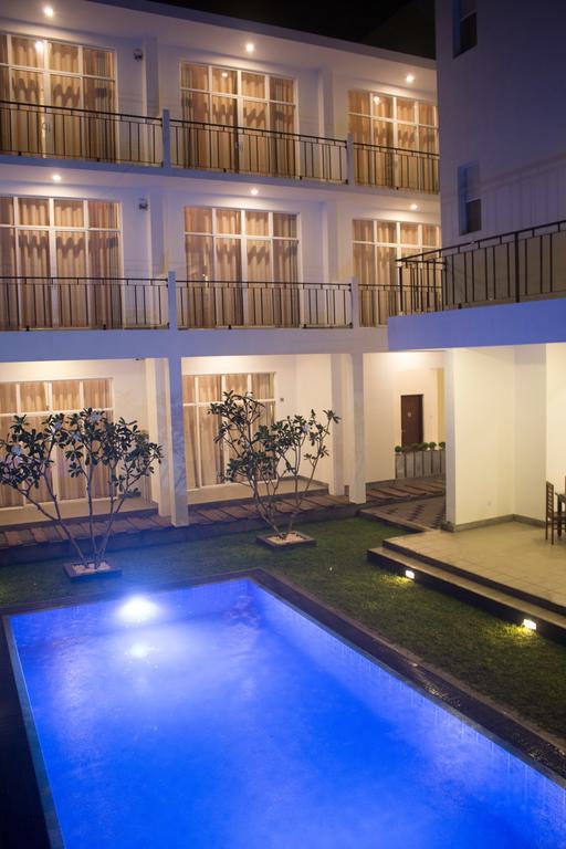 The Suite 262 Negombo Exterior foto